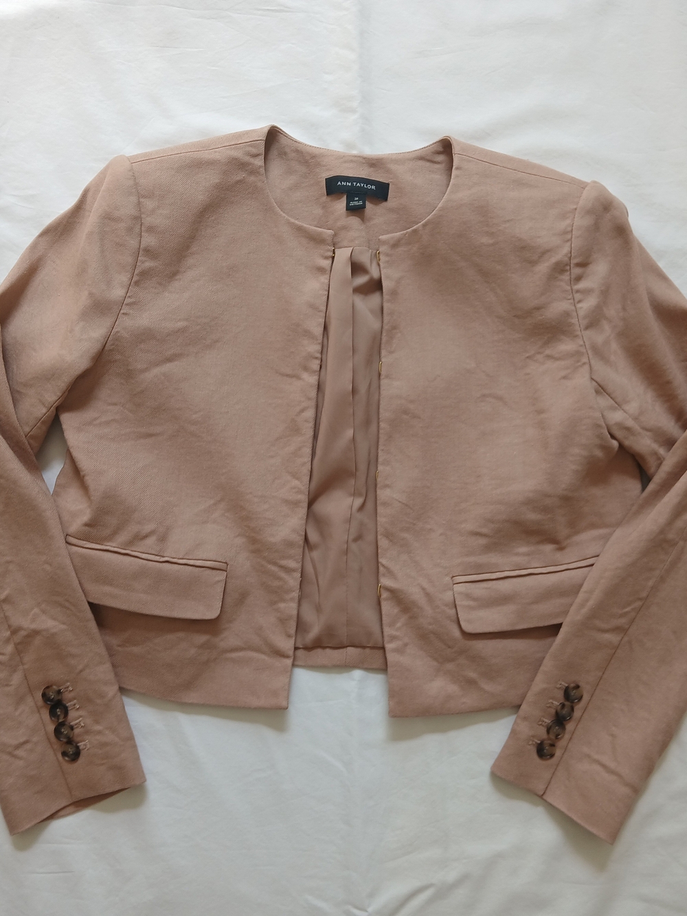 Ann Taylor Tan Cropped Linen Blend Jacket Women's Size 2P Workwear Office